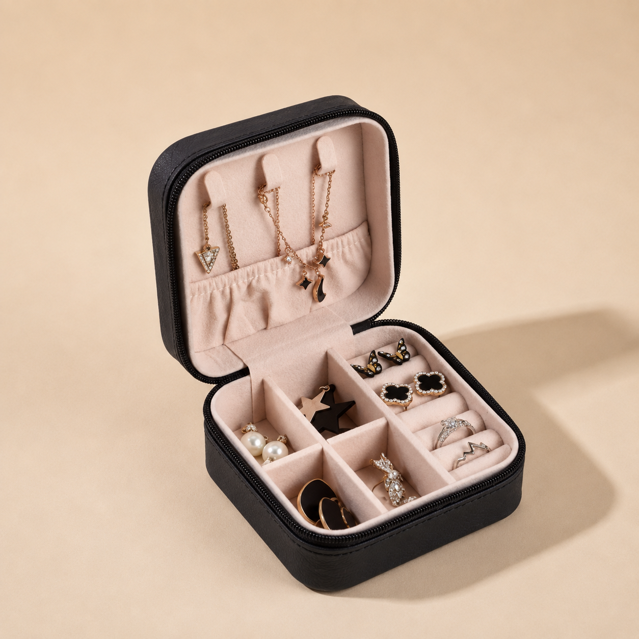 JewelBox- Jewelry Travel Organizer